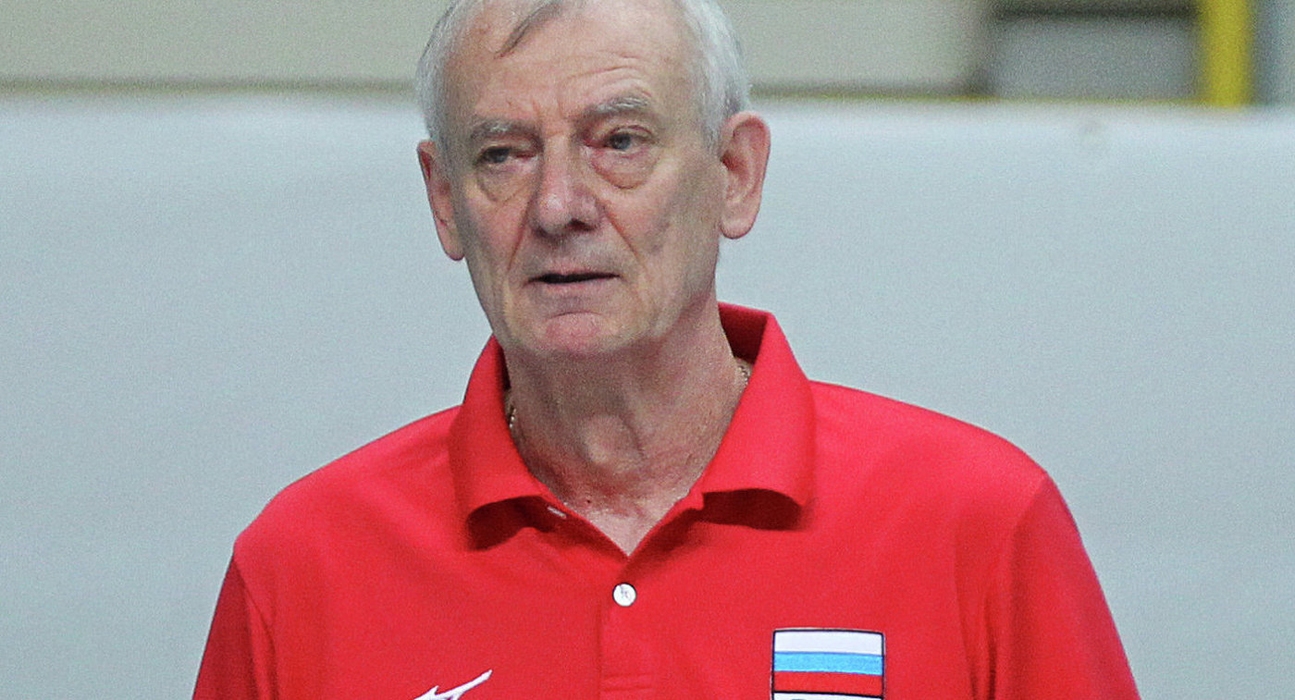 Кузюткин заявил, что продолжит экспериментировать с составом сборной РФ на Гран-при